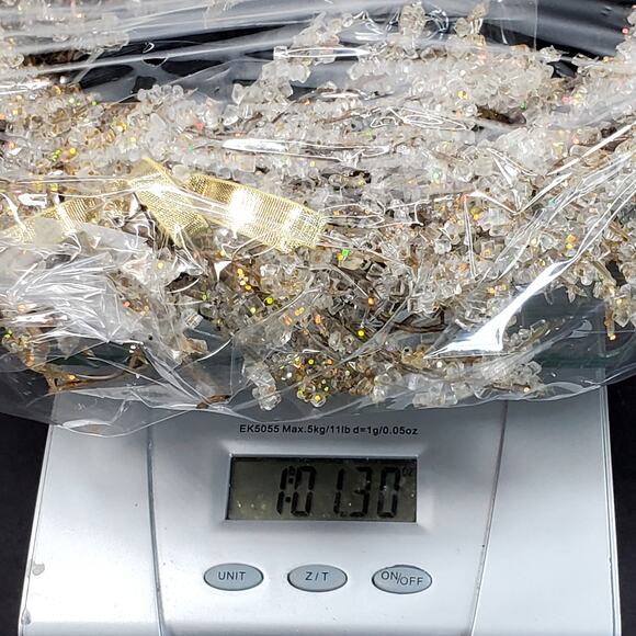 New Vtg Avon The Gift Collection Majestic Holiday Lighted Gold Crystal Wreath - Picture 8 of 8